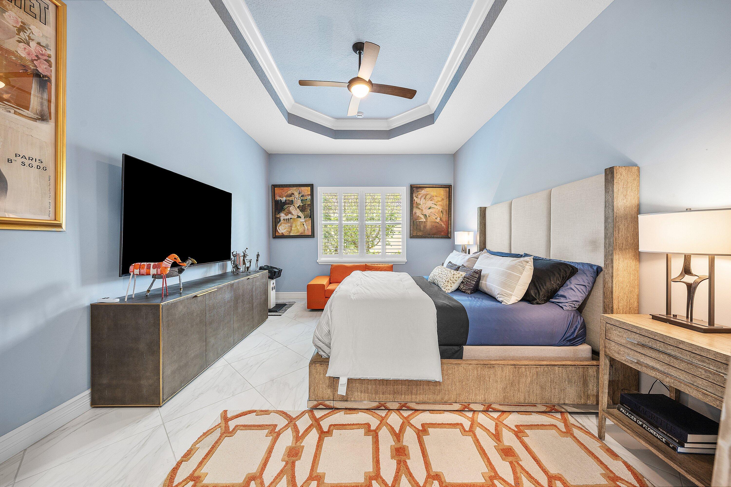 Valencia Cove - Residential