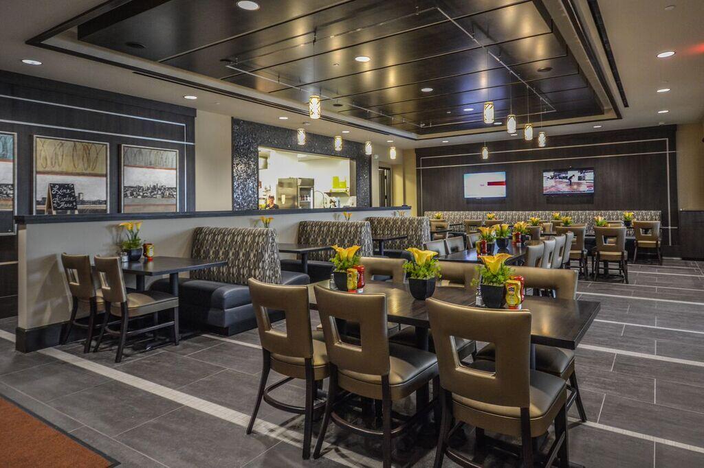 Valencia Cove - Residential