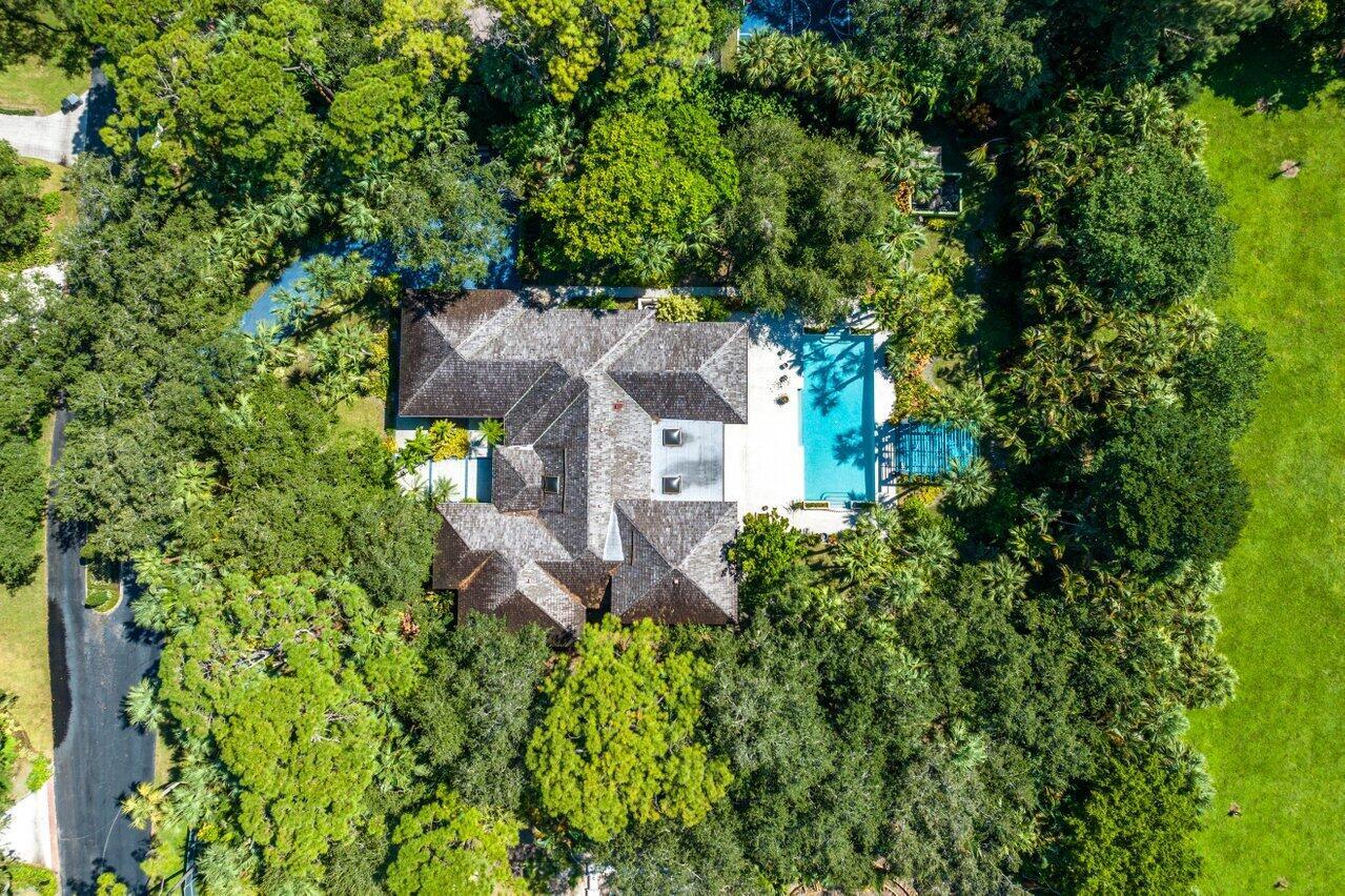 FOXE CHASE - Residential