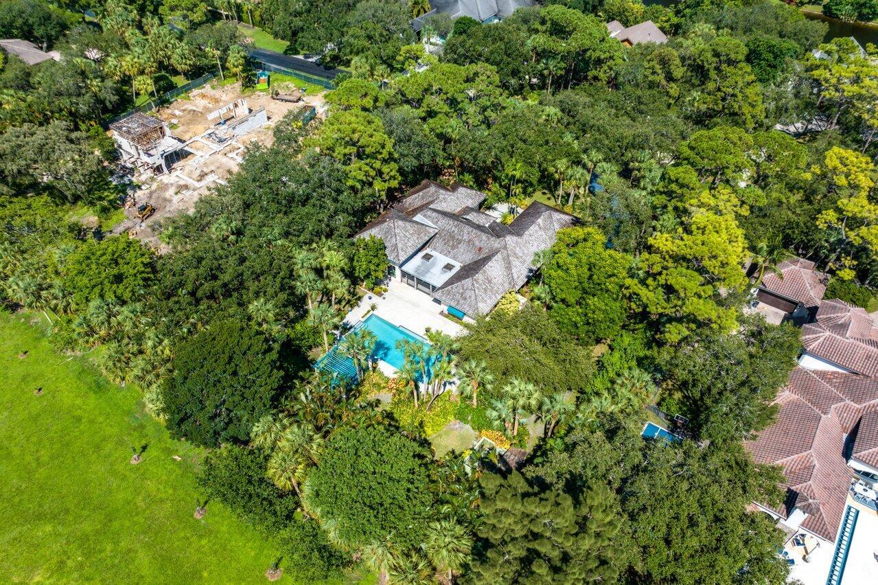 FOXE CHASE - Residential