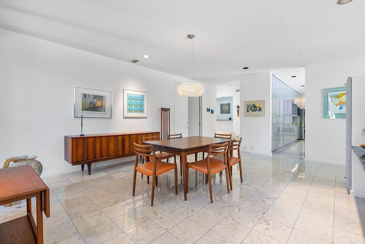 FOXE CHASE - Residential