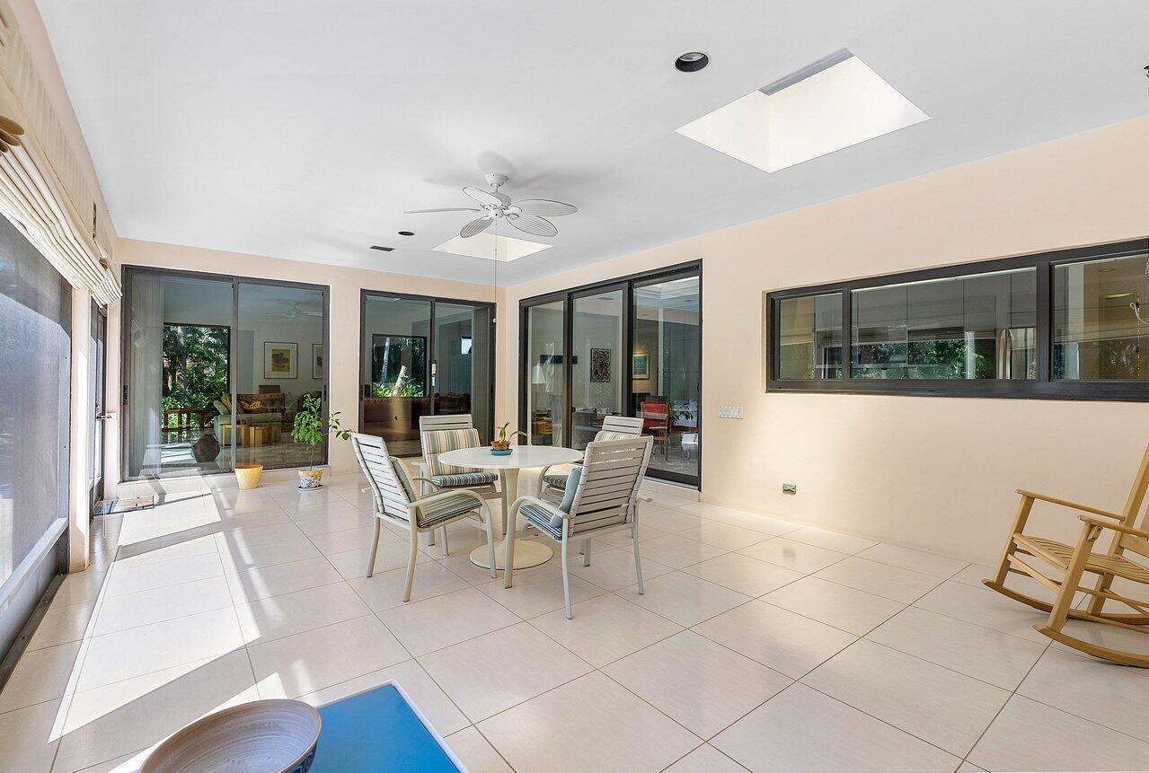 FOXE CHASE - Residential