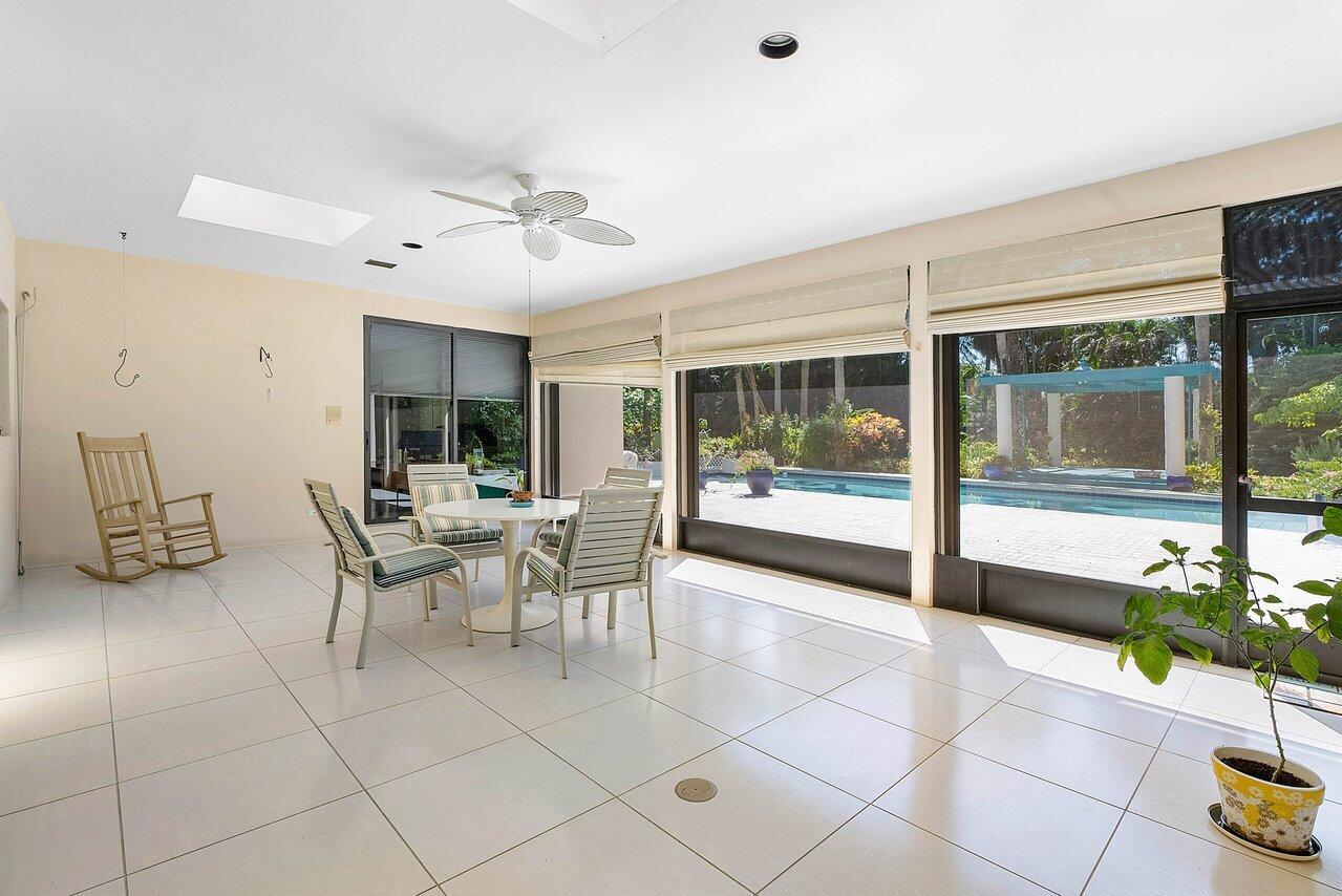 FOXE CHASE - Residential