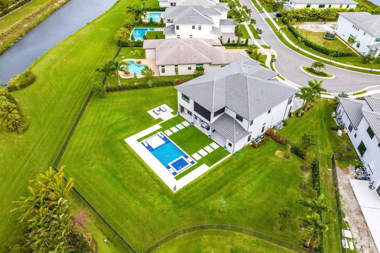 BILTMORE / BOCA BRIDGES - Residential