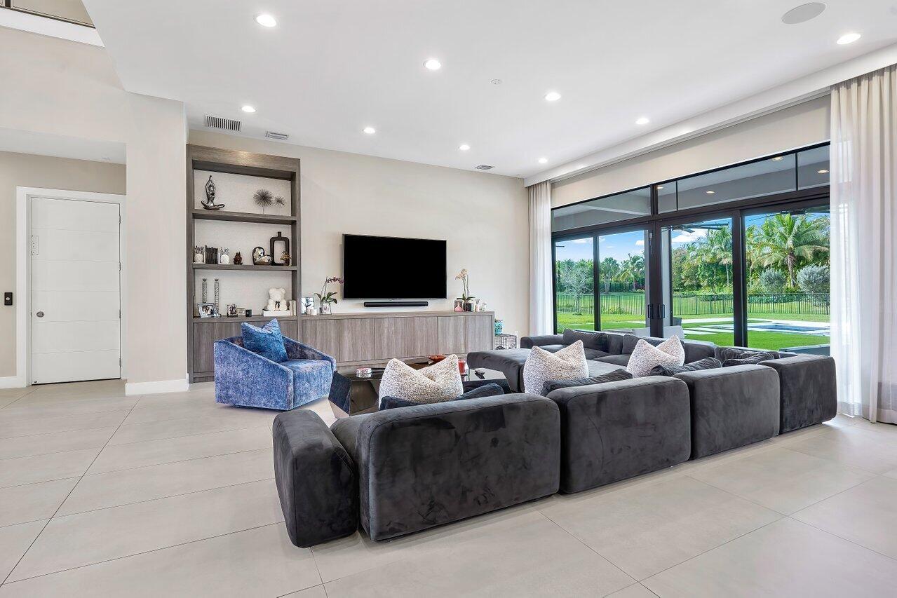 BILTMORE / BOCA BRIDGES - Residential