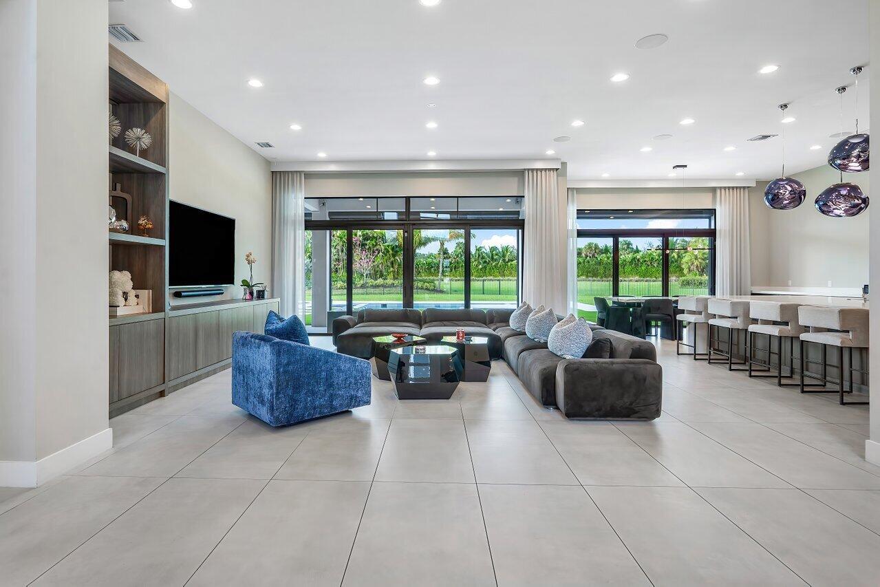 BILTMORE / BOCA BRIDGES - Residential