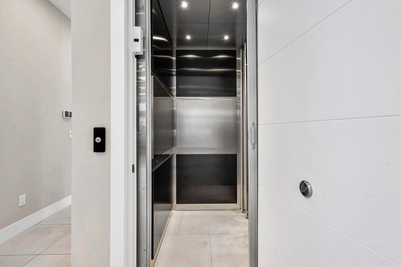 BILTMORE / BOCA BRIDGES - Residential