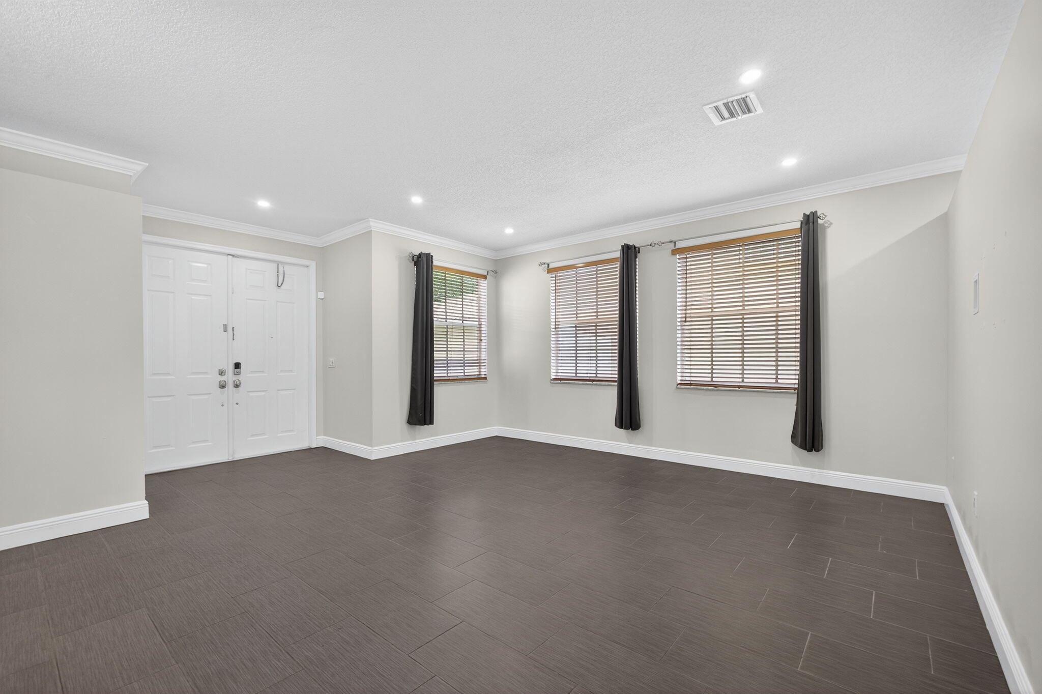 1196 Oakwater Drive