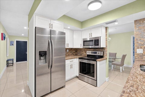 Tiny photo for 4911 NW 14TH Ter, Deerfield Beach, FL 33064 (MLS # B26079335)