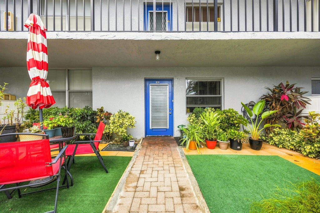 Photo of 14723 CUMBERLAND Drive #1070, Delray Beach, FL 33446 (MLS # B26072245)