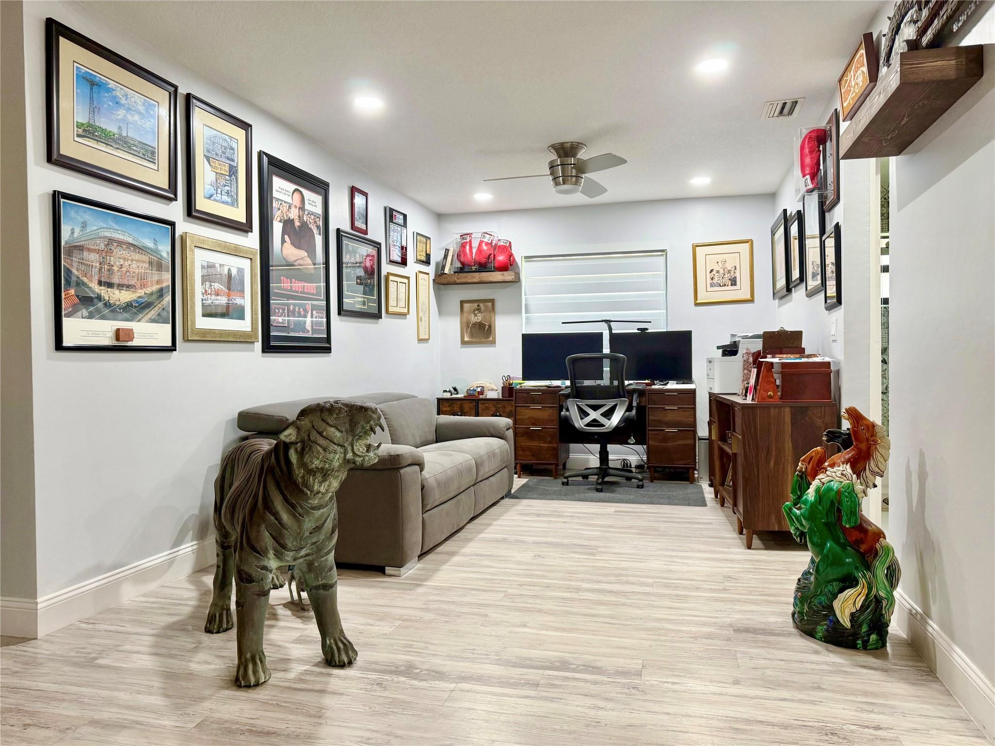 PALM CHASE LAKES - Residential