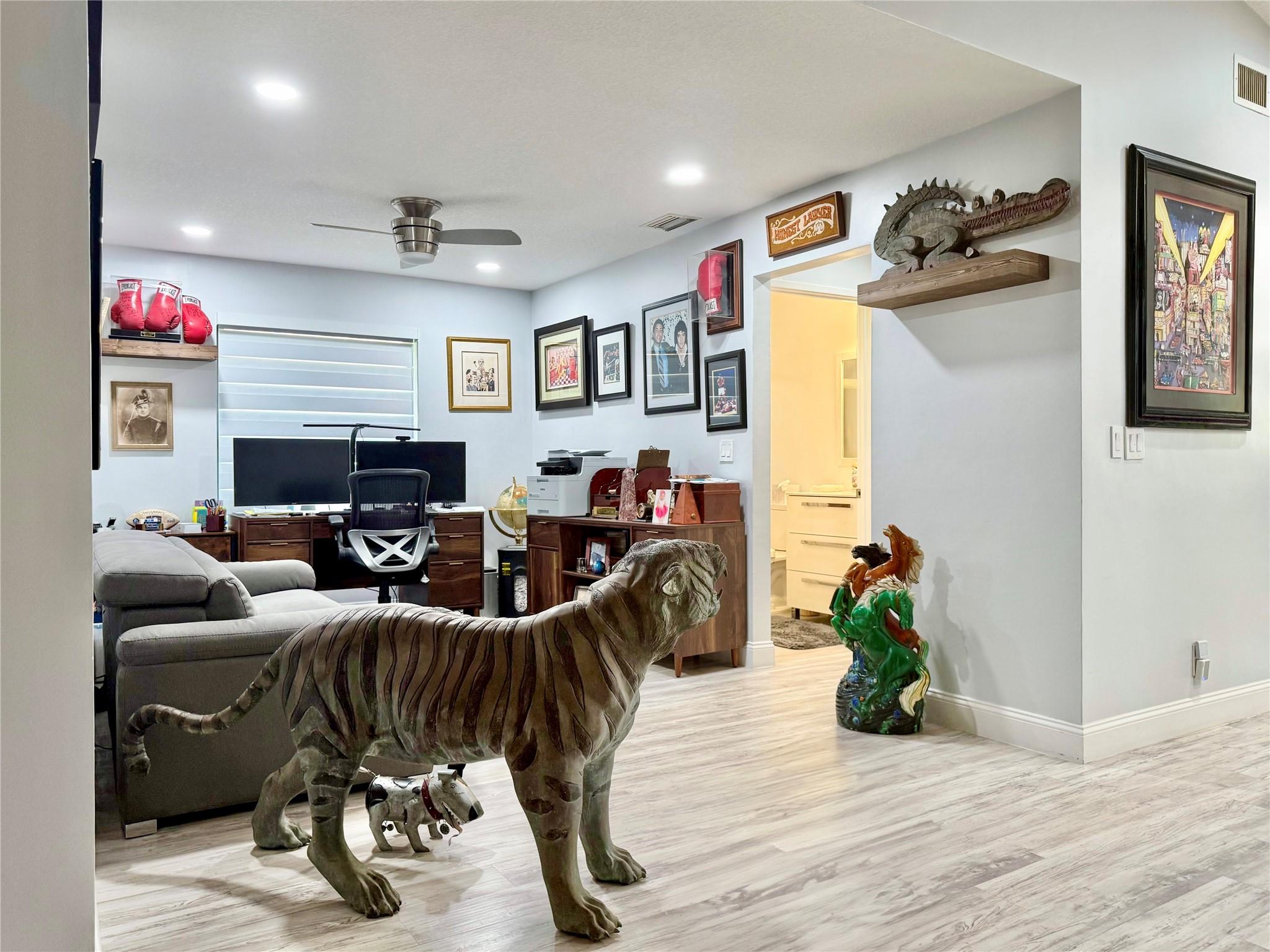 PALM CHASE LAKES - Residential