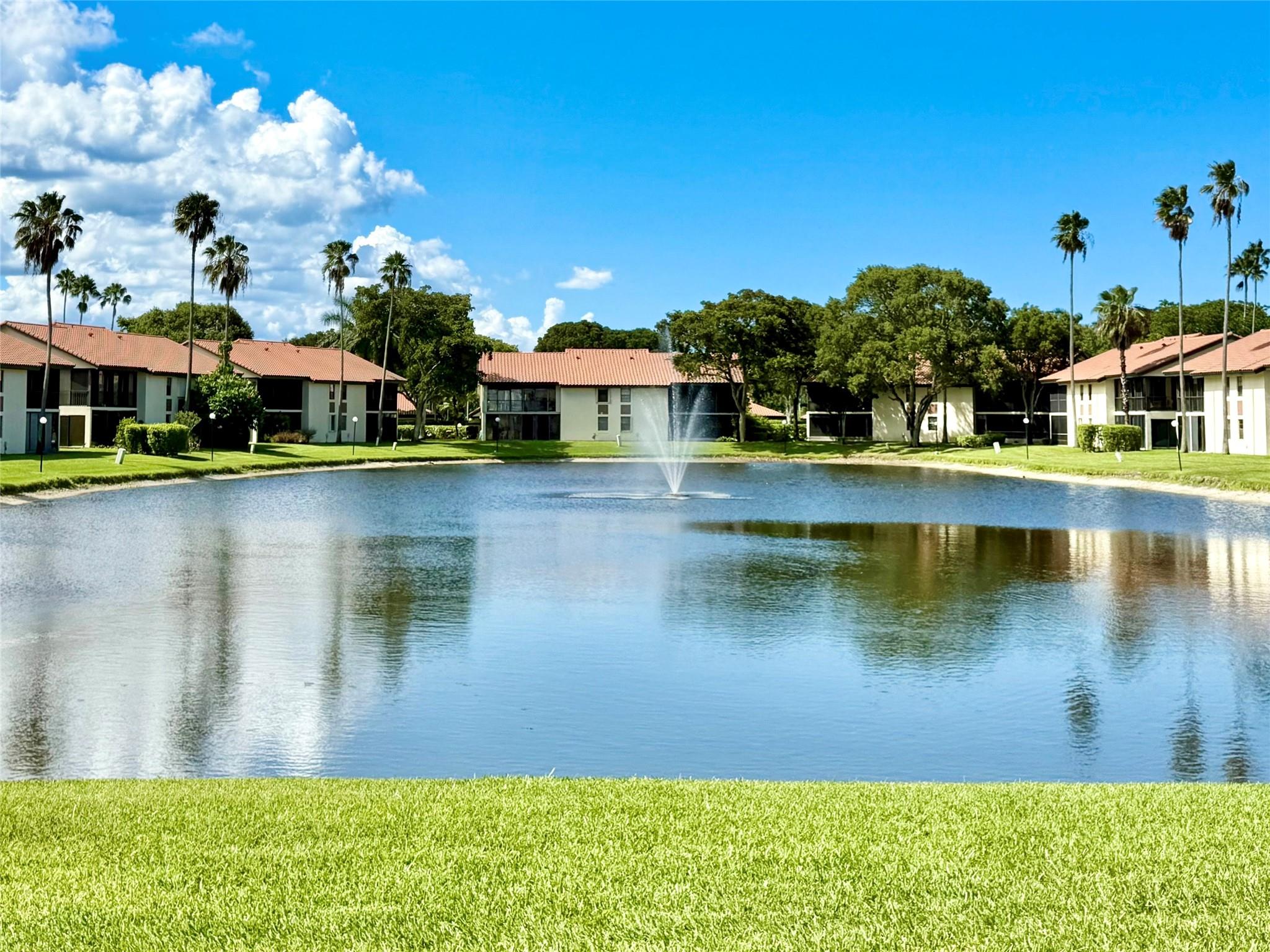 PALM CHASE LAKES - Residential