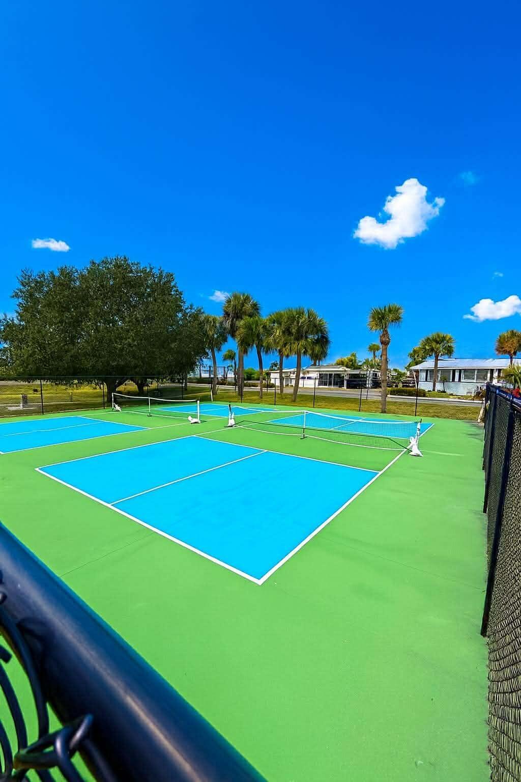 BLUE CYPRESS GOLF & RV RE - Residential