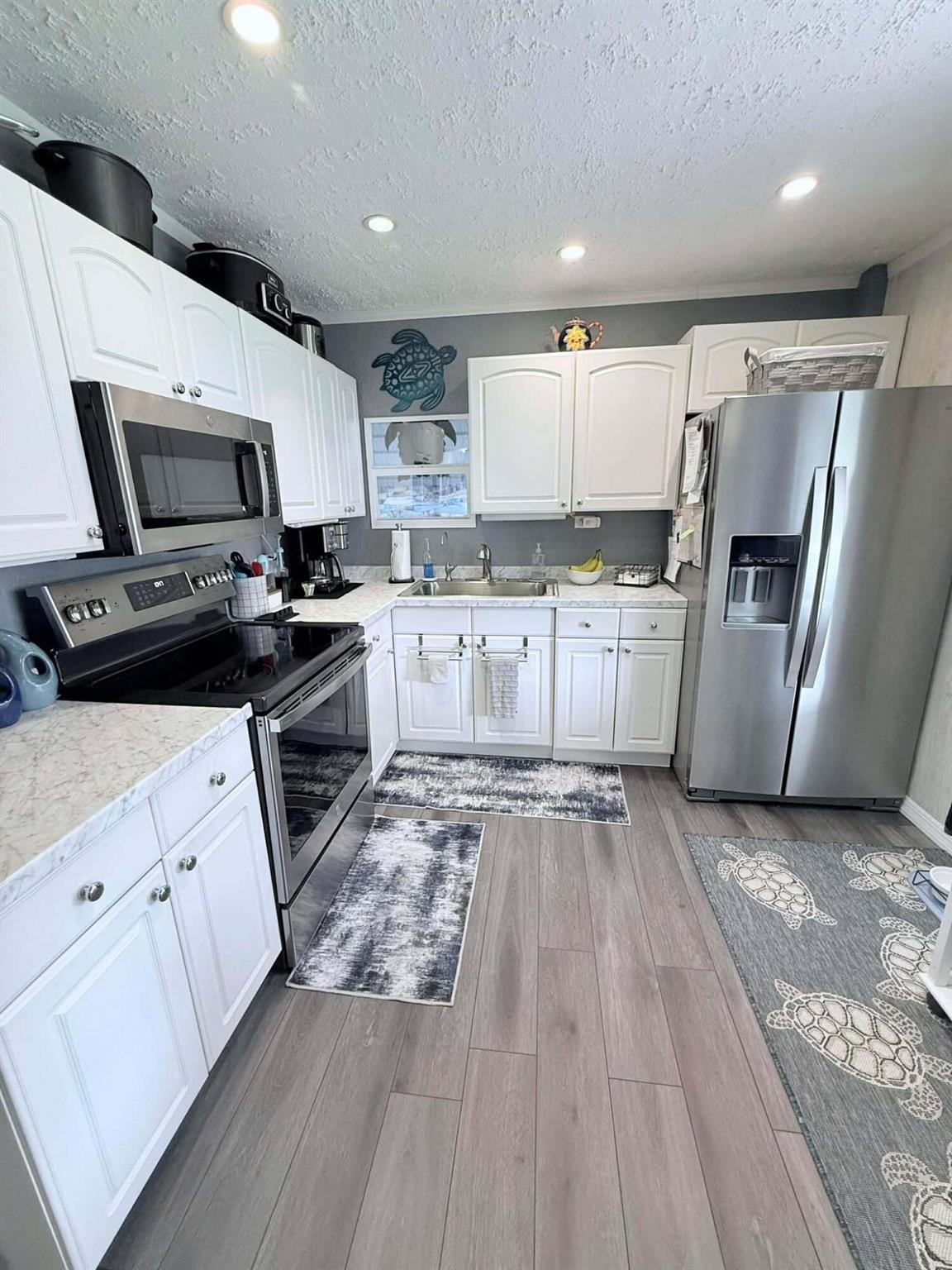 BLUE CYPRESS GOLF & RV RE - Residential