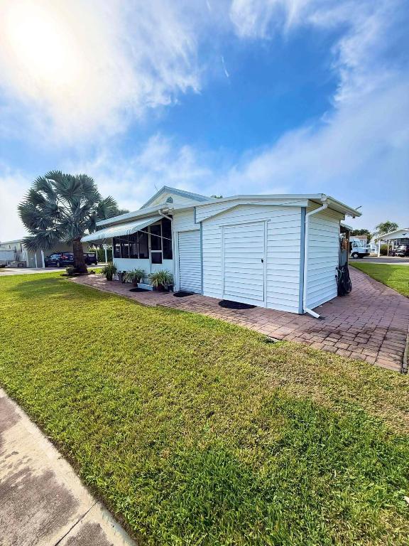 BLUE CYPRESS GOLF & RV RESORT - Residential