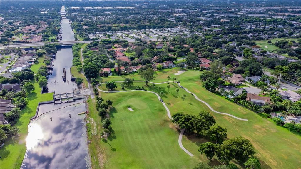 The Hollows Of Deer Creek - Residential