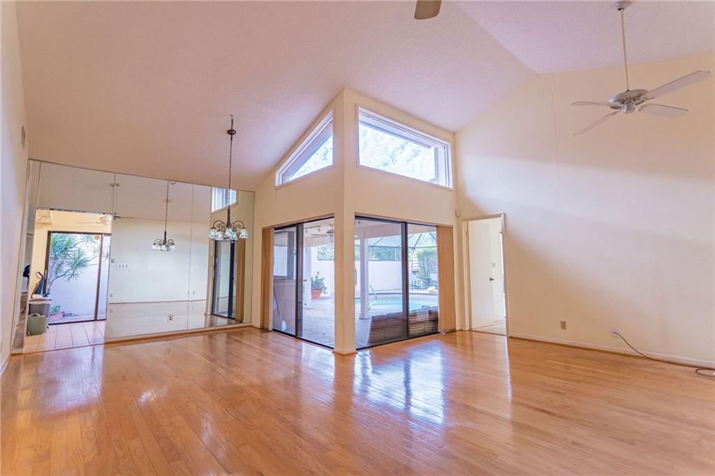 The Hollows Of Deer Creek - Residential