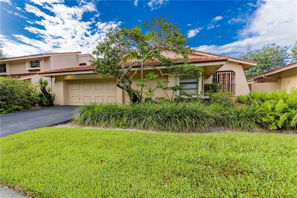 The Hollows Of Deer Creek - Residential