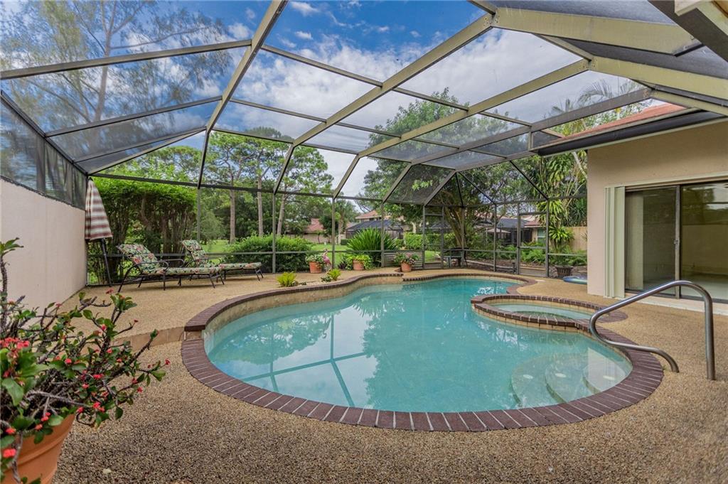 The Hollows Of Deer Creek - Residential