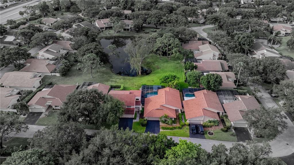 The Hollows Of Deer Creek - Residential