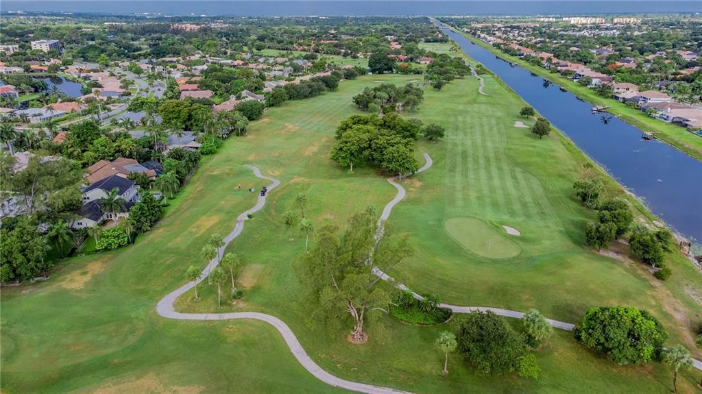 The Hollows Of Deer Creek - Residential