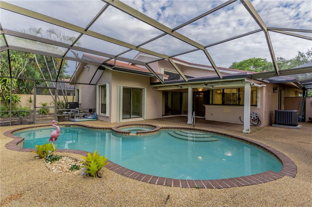 The Hollows Of Deer Creek - Residential