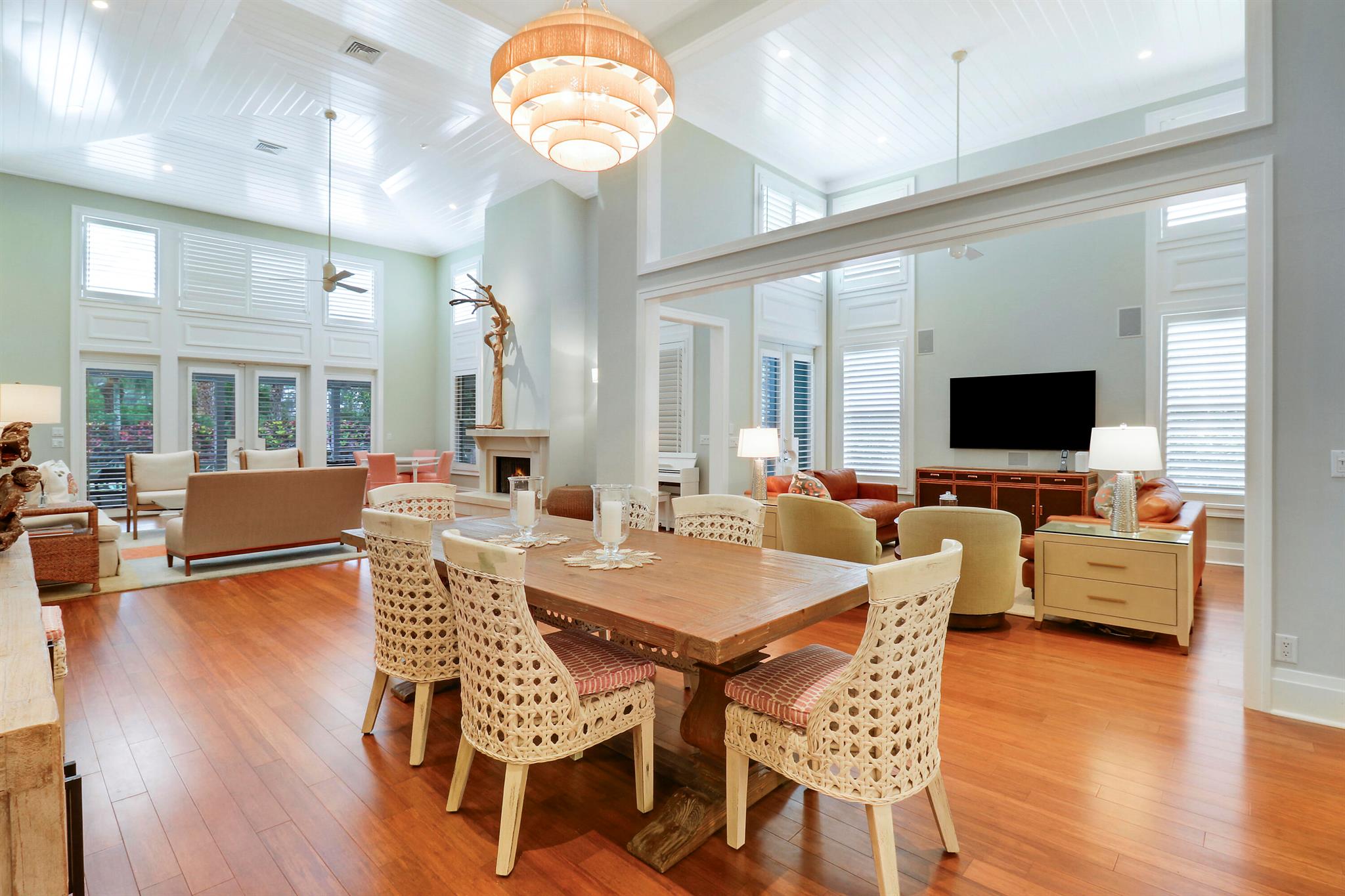 LOBLOLLY PINES - Residential