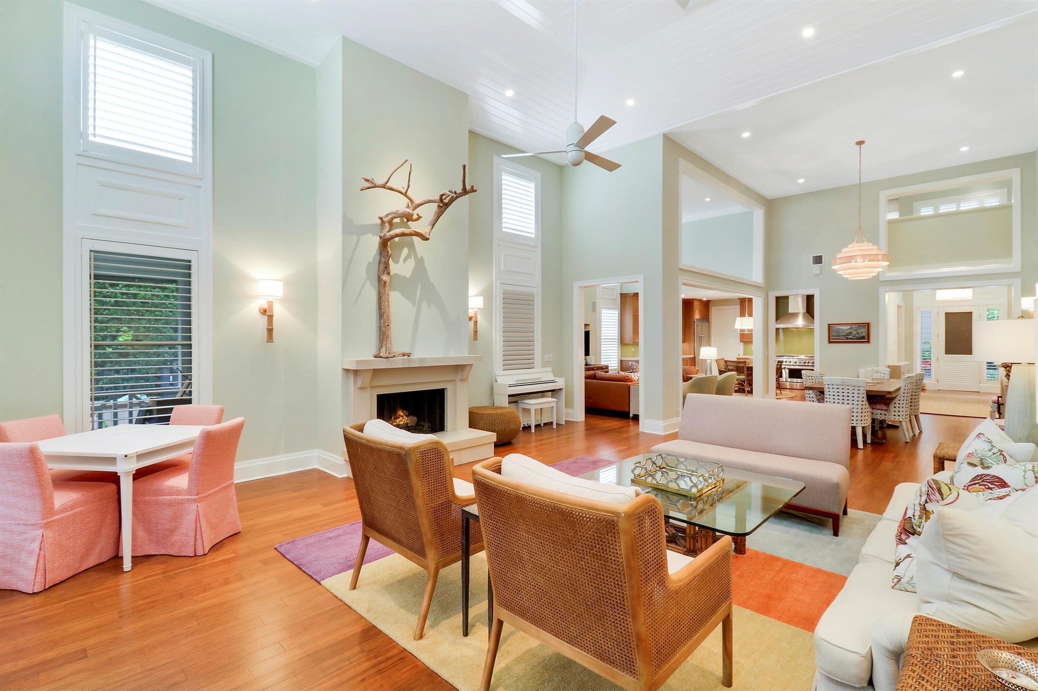 LOBLOLLY PINES - Residential