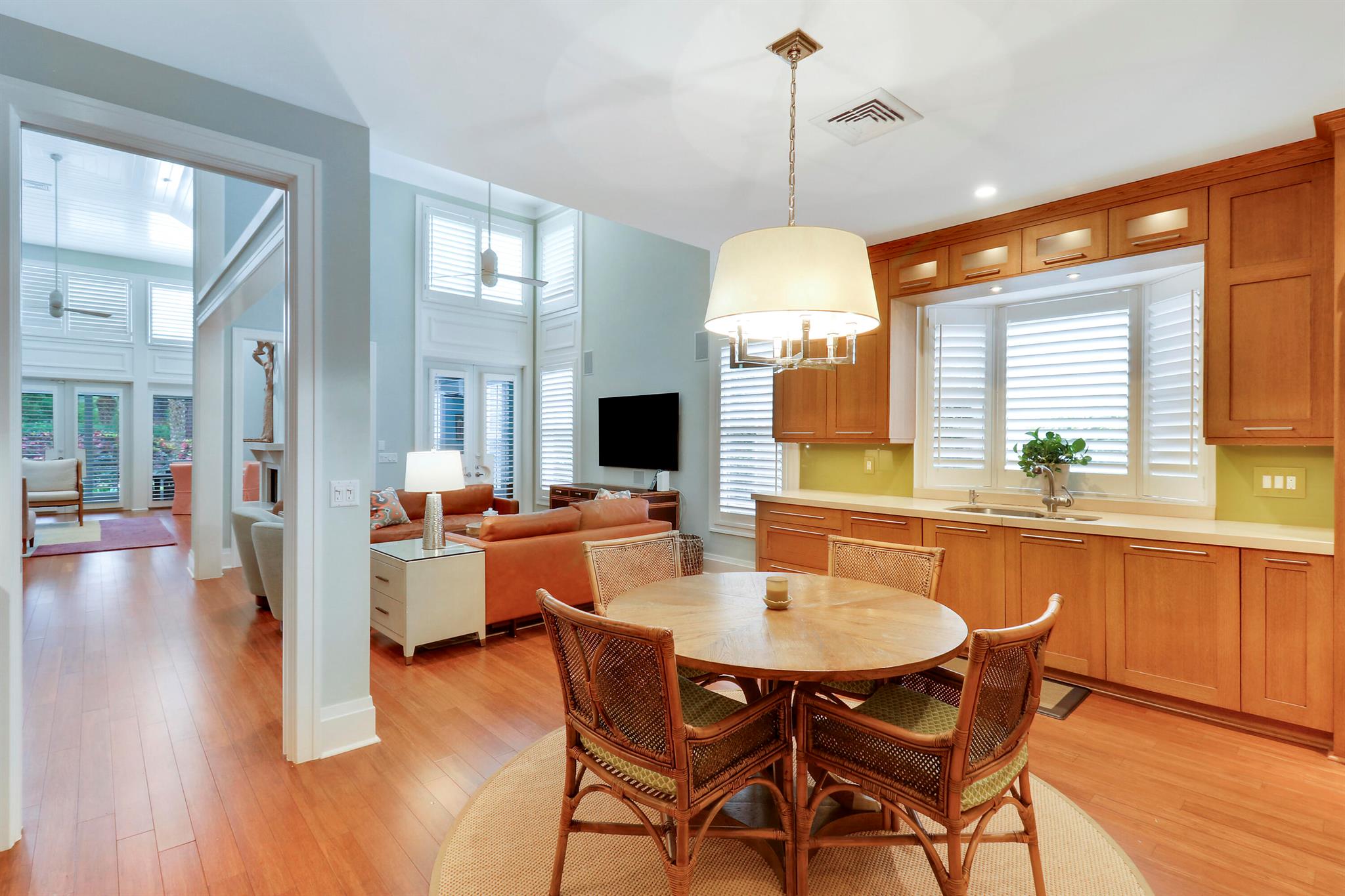 LOBLOLLY PINES - Residential