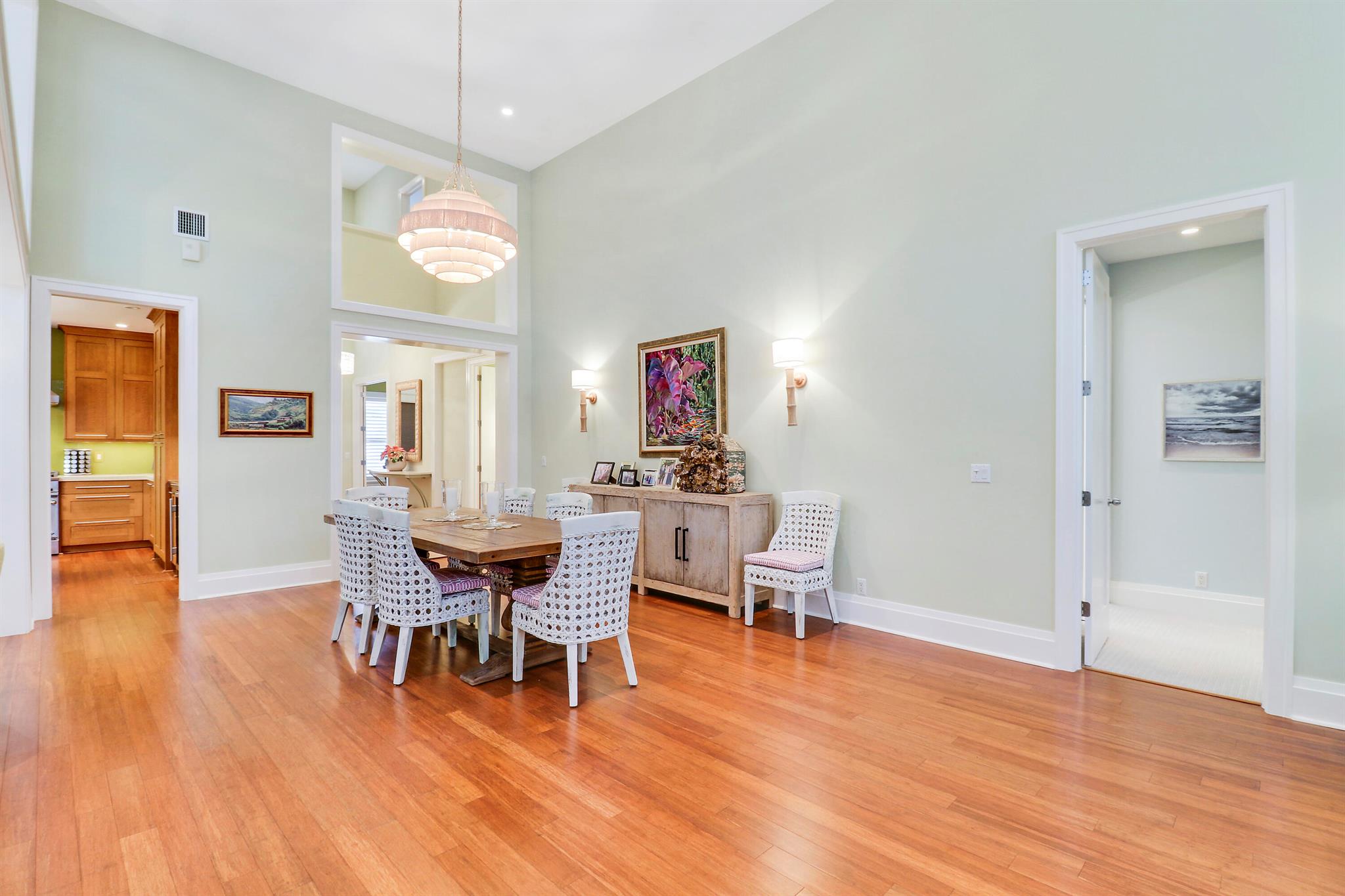 LOBLOLLY PINES - Residential