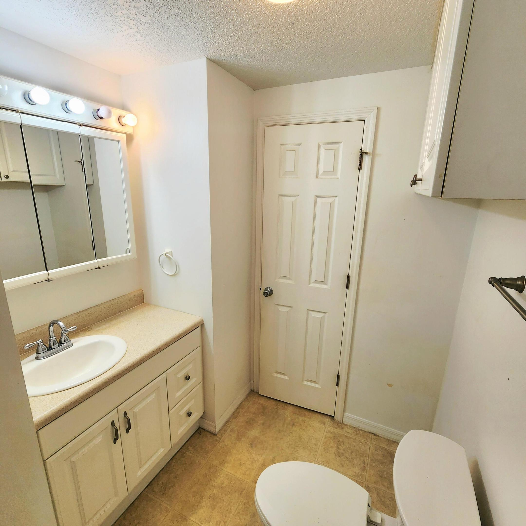 Spanish Lakes One - Residential