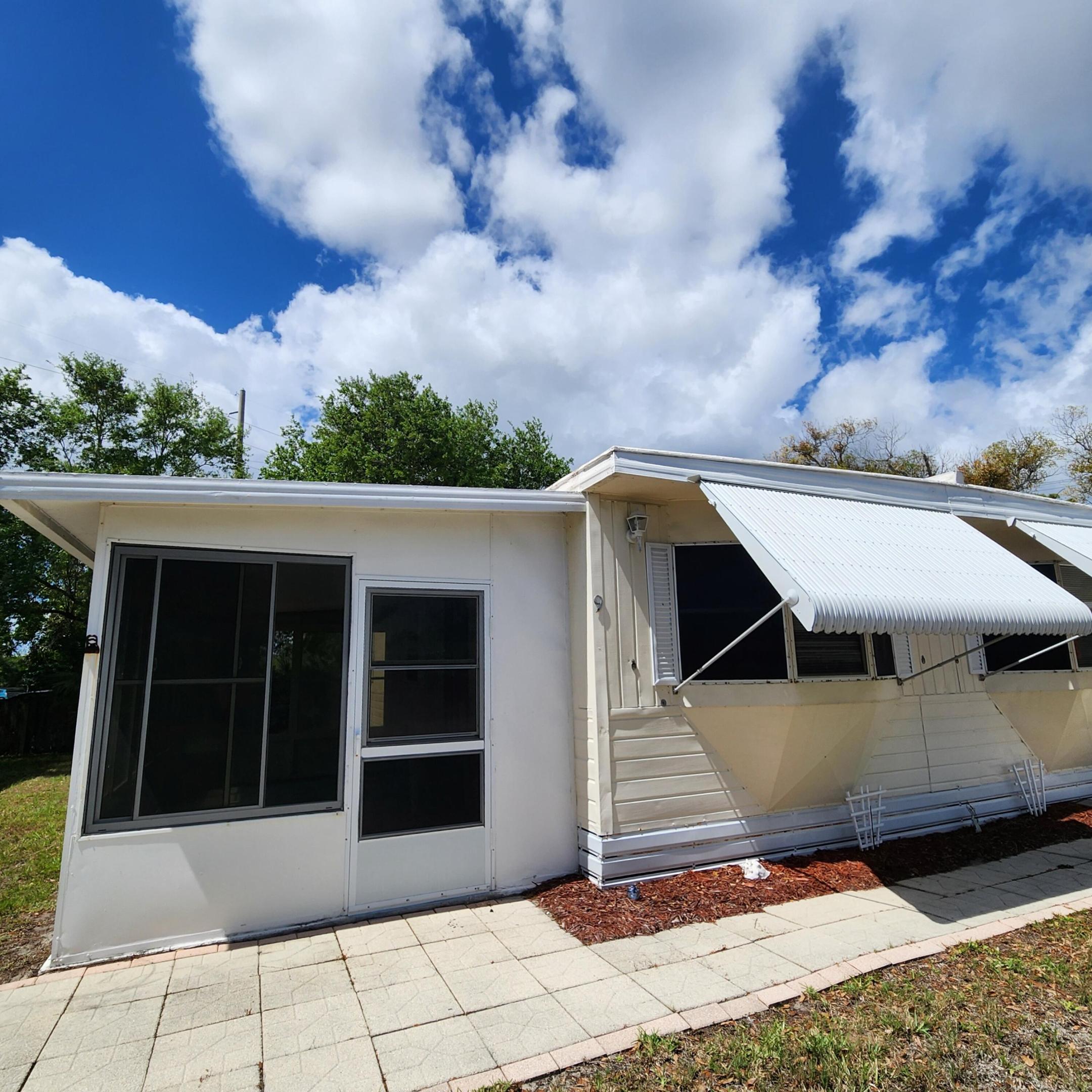 Spanish Lakes One - Residential