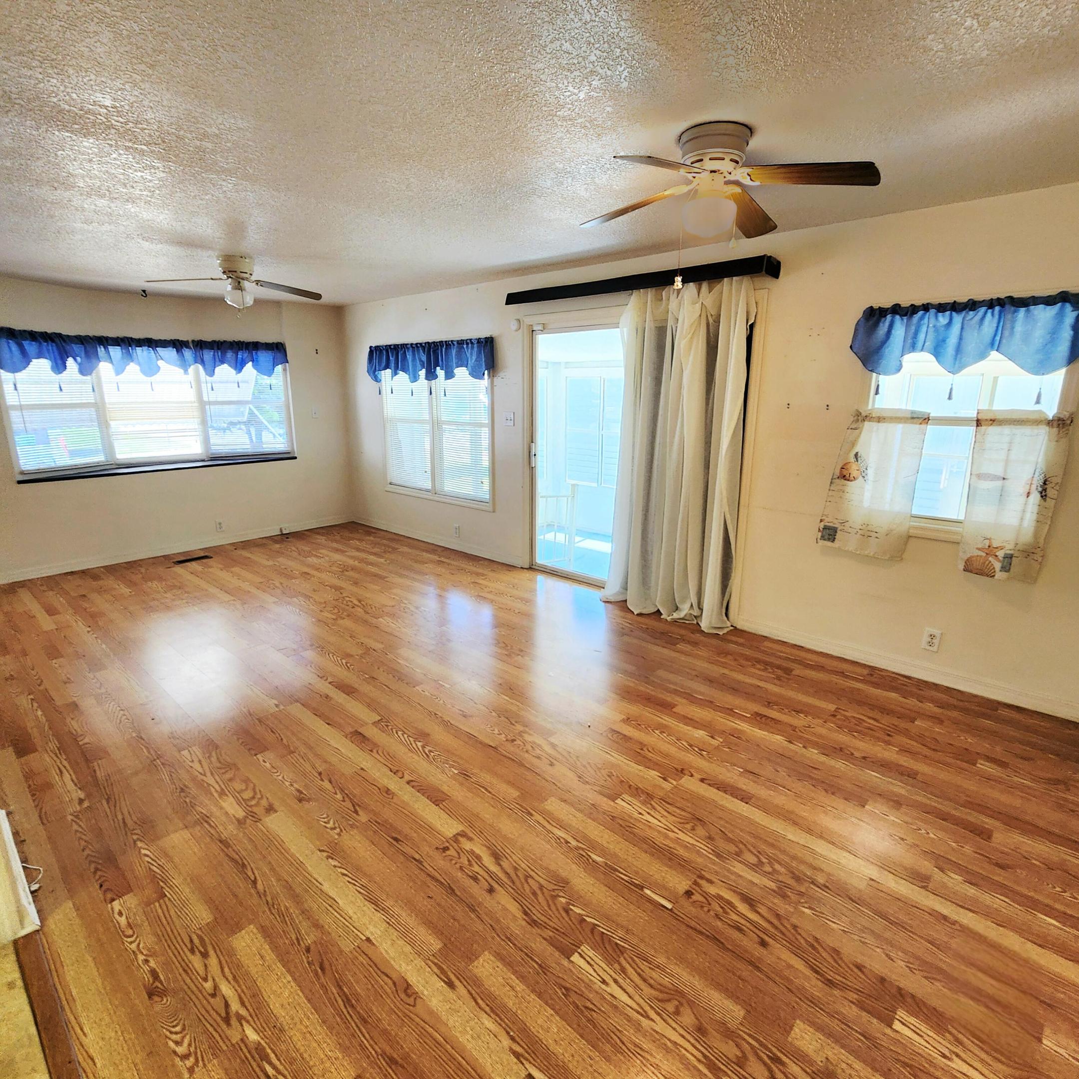 Spanish Lakes One - Residential