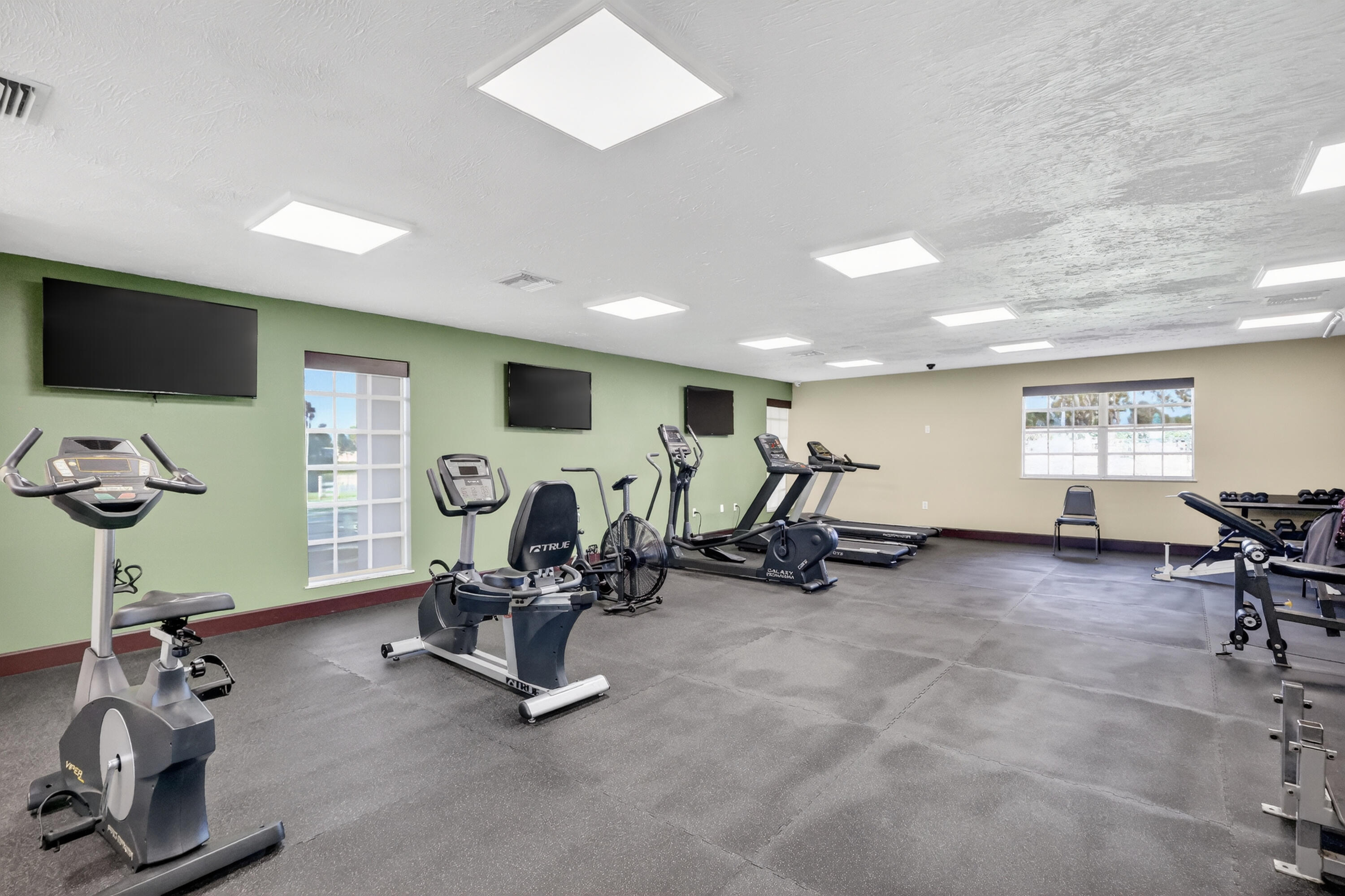 Spanish Lakes One - Residential