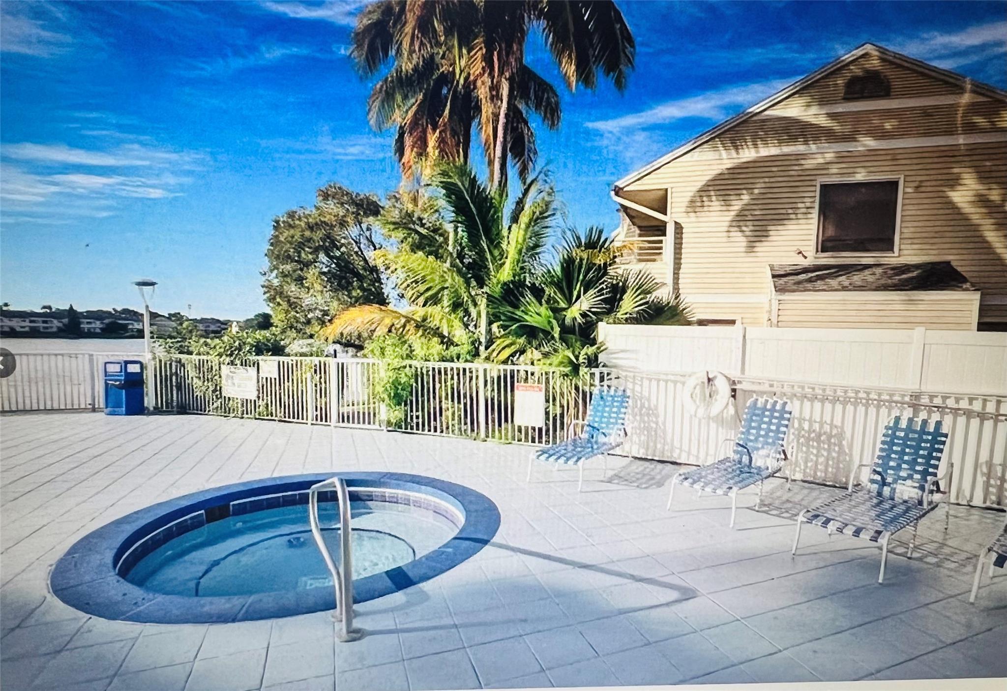 Summer Lake Condominium - Residential