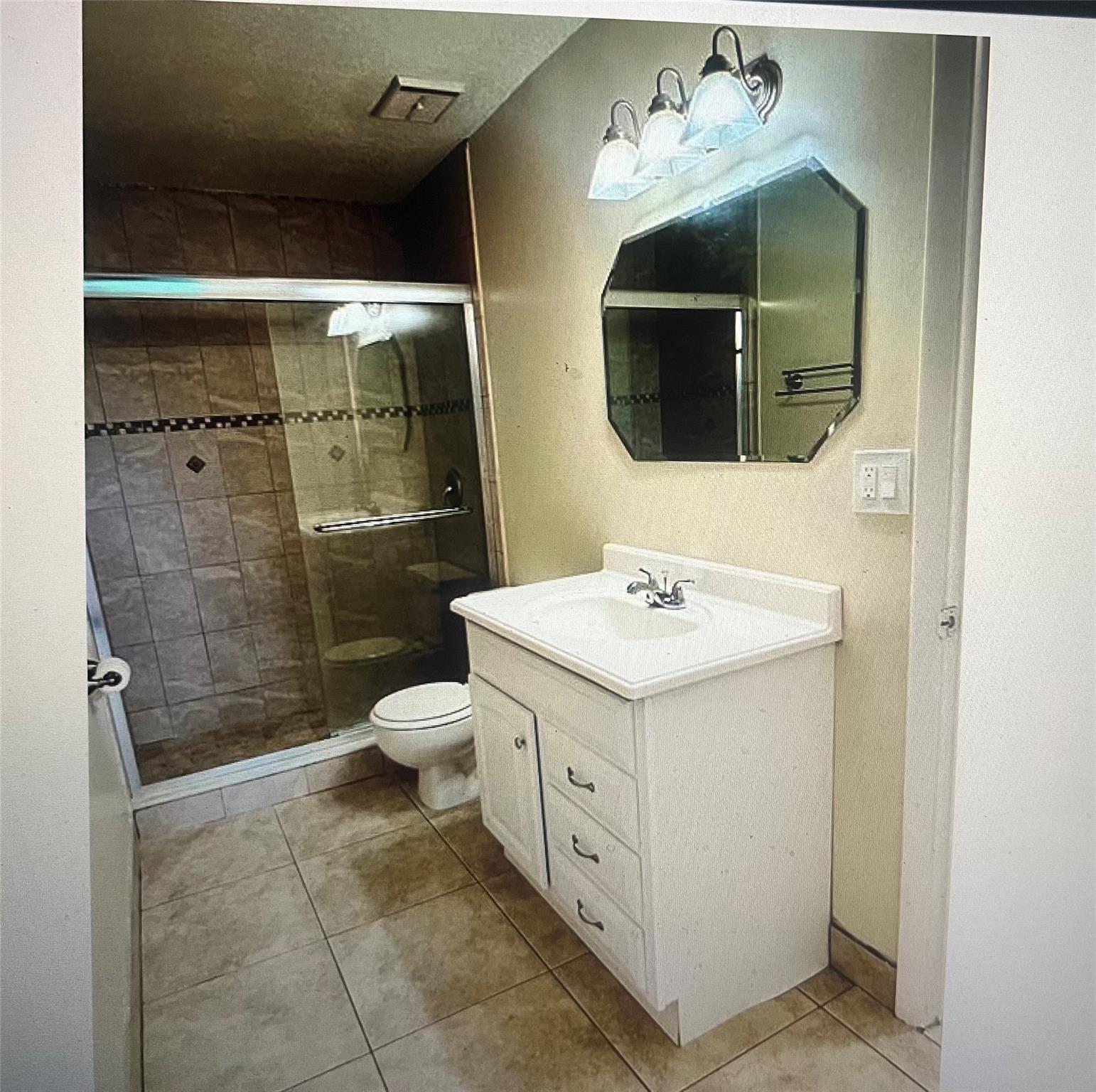 Summer Lake Condominium - Residential