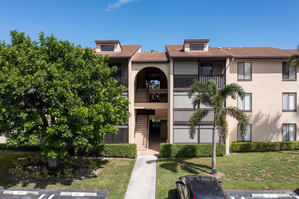 Beautiful 2nd story condo in highly sought out neighborhood of Pine Ridge North 2. This condo features a spacious master bedroom with on suite and walk in closet as well as spacious living room/dining room area. Renovated kitchen cabinets as well. The owners have taken care of this unit and it shows! Community includes olympic sized heated pool, clubhouse, tennis courts, bocce, picnic areas. No age restrictions, 1 pet allowed up to 25lbs. No minimum credit score required. No rentals allowed in the first year of ownership. Fannie Mae approved Condo! Come make this your perfect place to live!