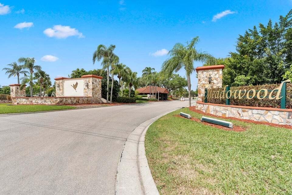 LAKESHORE VILLAGE OF MEAD - Residential Lease