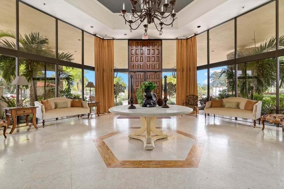 LAKESHORE VILLAGE OF MEAD - Residential Lease