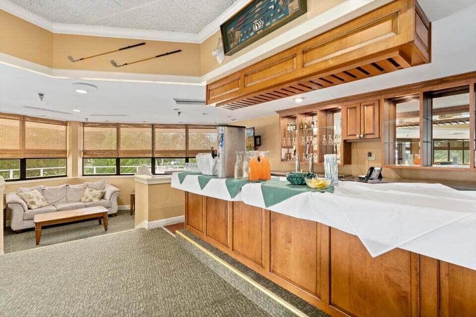 LAKESHORE VILLAGE OF MEAD - Residential Lease