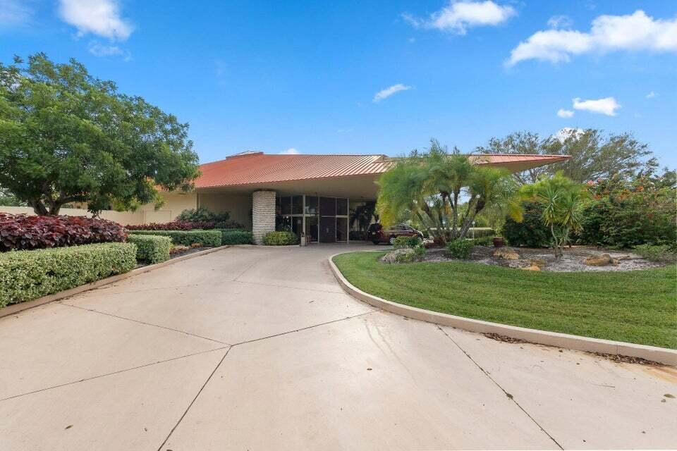 LAKESHORE VILLAGE OF MEAD - Residential Lease