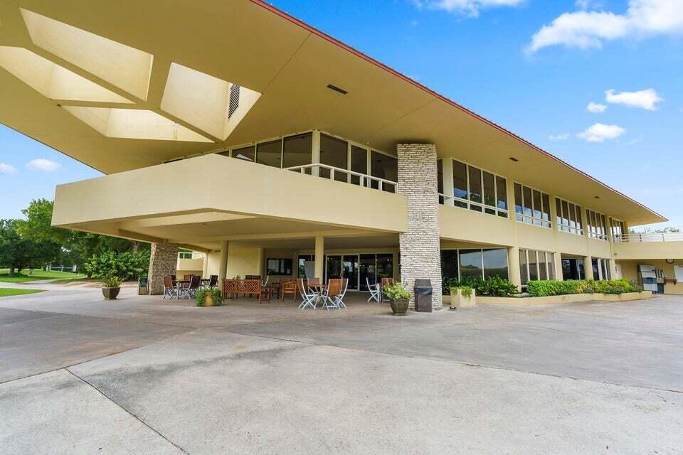 LAKESHORE VILLAGE OF MEAD - Residential Lease