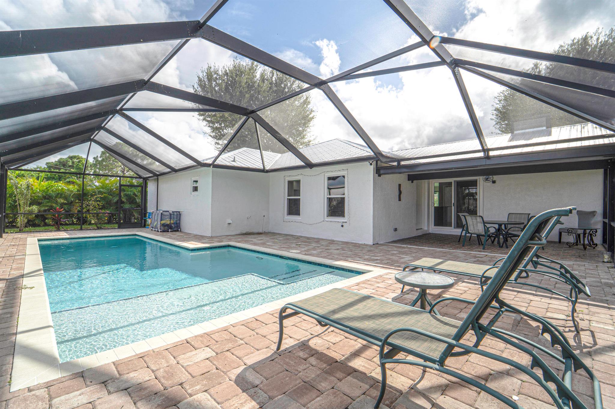 PORT ST LUCIE SECTION 21 - Residential Lease