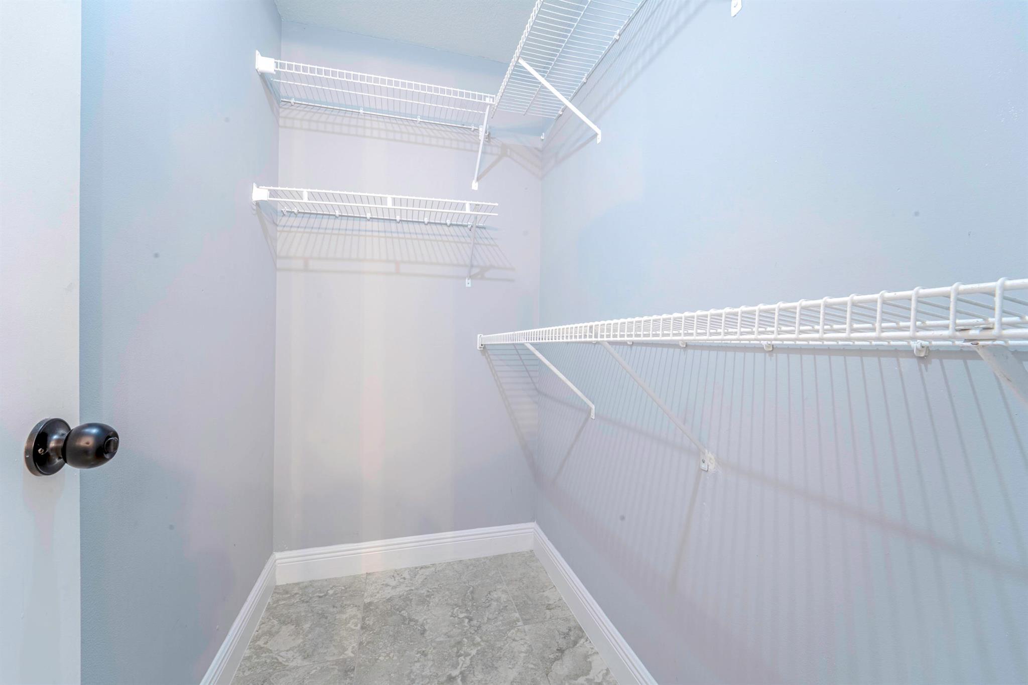 PORT ST LUCIE SECTION 21 - Residential Lease