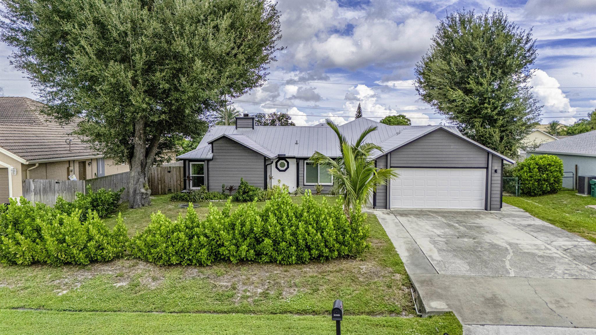 PORT ST LUCIE SECTION 21 - Residential Lease