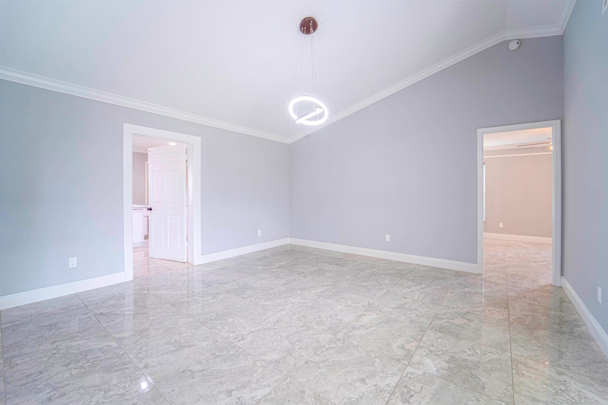 PORT ST LUCIE SECTION 21 - Residential Lease