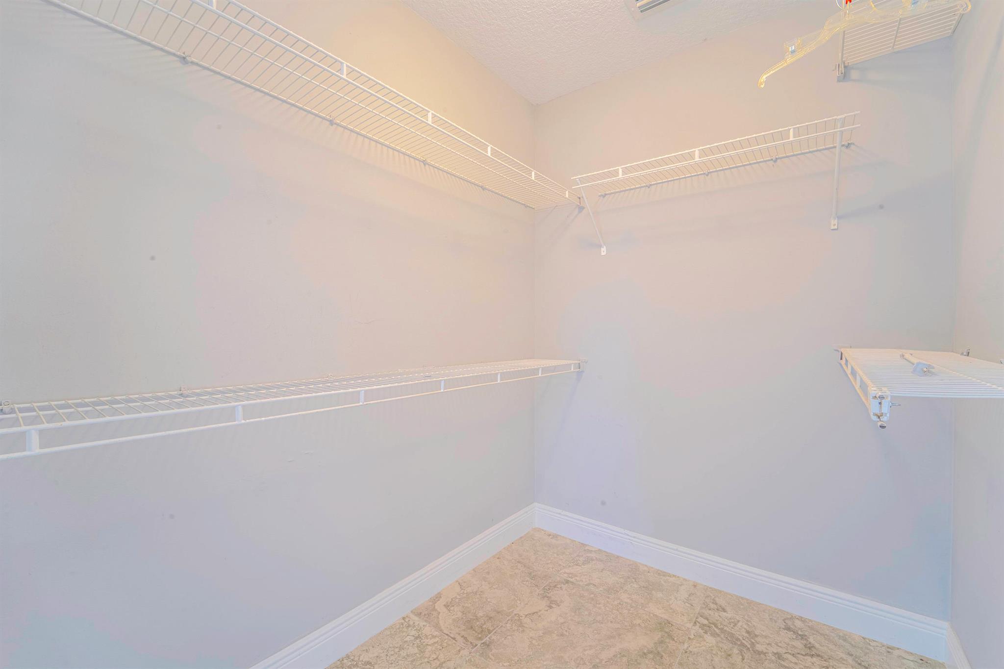 PORT ST LUCIE SECTION 21 - Residential Lease