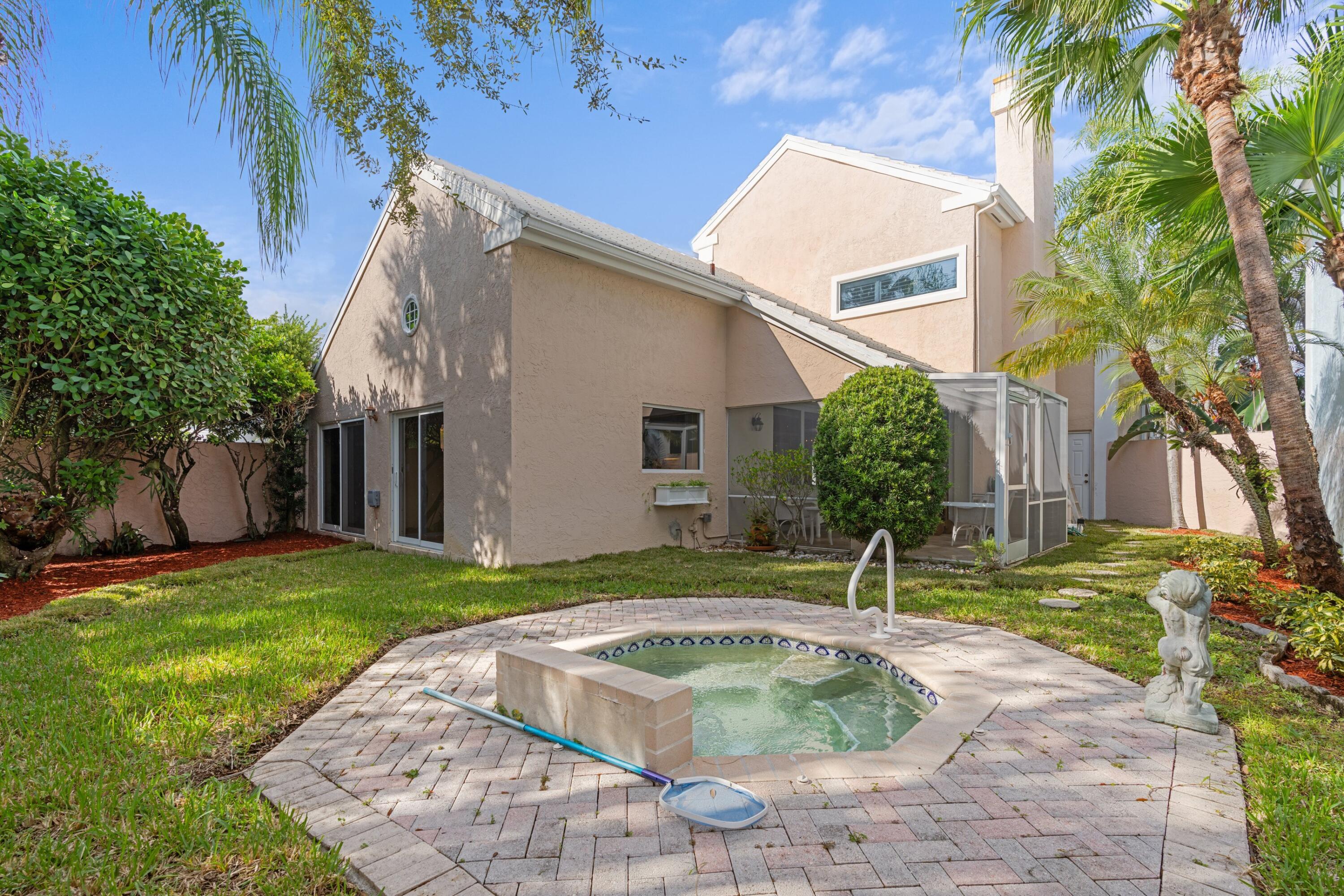 BARCLAY CLUB AT PGA NATL - Residential