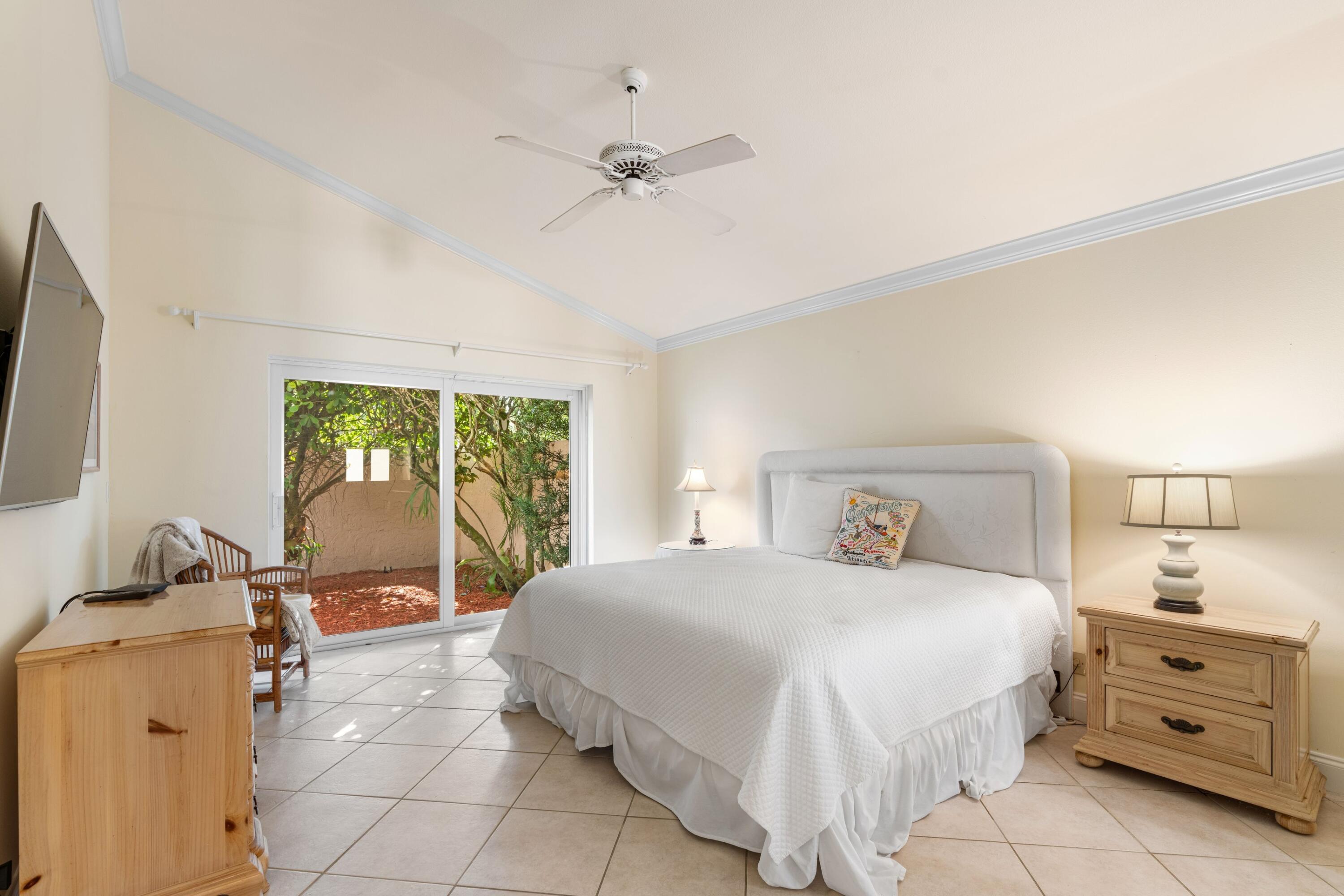 BARCLAY CLUB AT PGA NATL - Residential